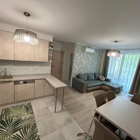 Apartment Silver Family Apartman