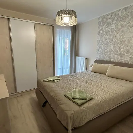 Silver Family Apartman Apartment *
